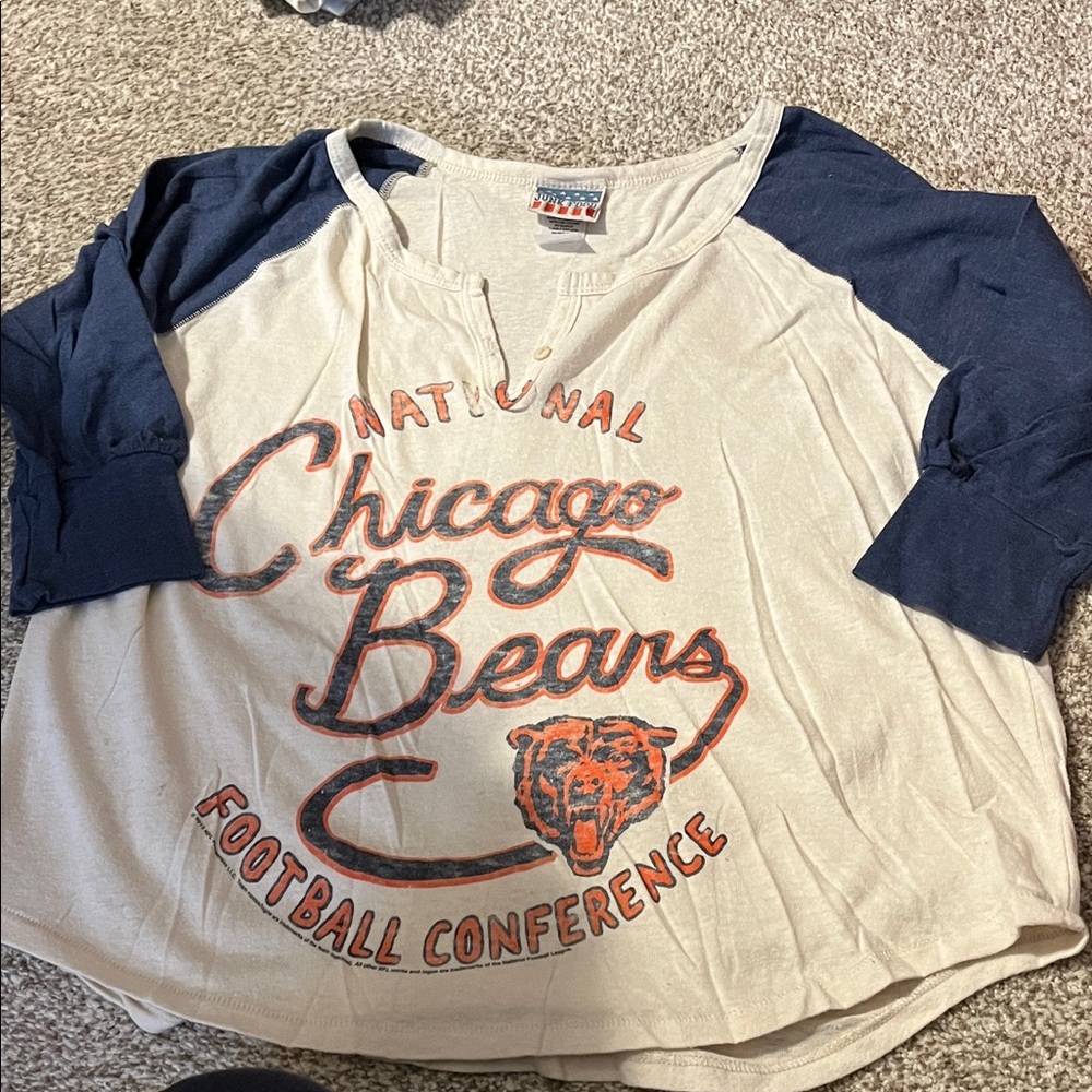 Junk Food Clothing Cream and Blue Chicago Bears Top